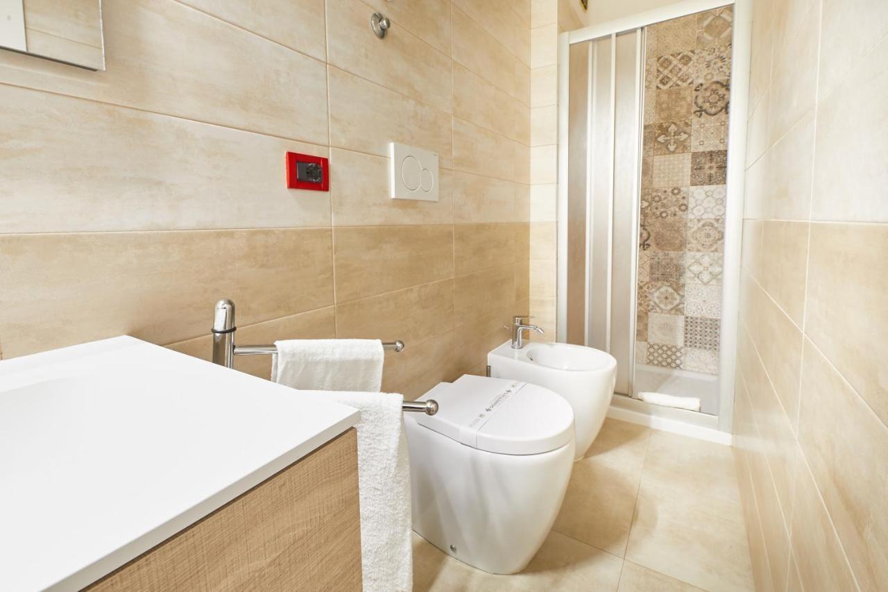 Lilium Maris Hotel บิบิโอเน ภายนอก รูปภาพ